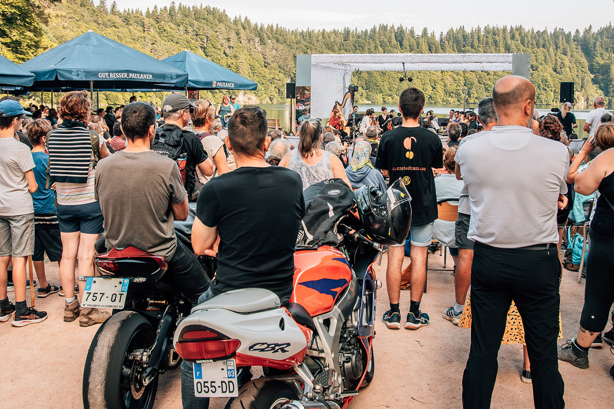 Faire tomber les barrières sociales et culturelles